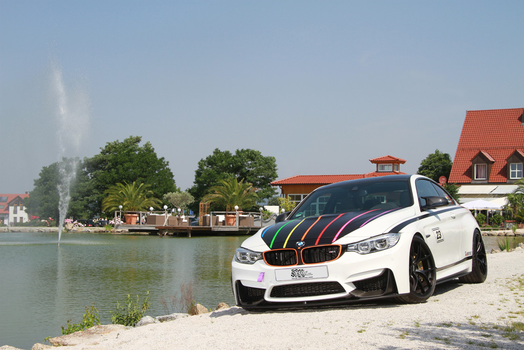 2015 BMW M4 photo