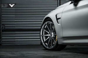 2016 BMW M4