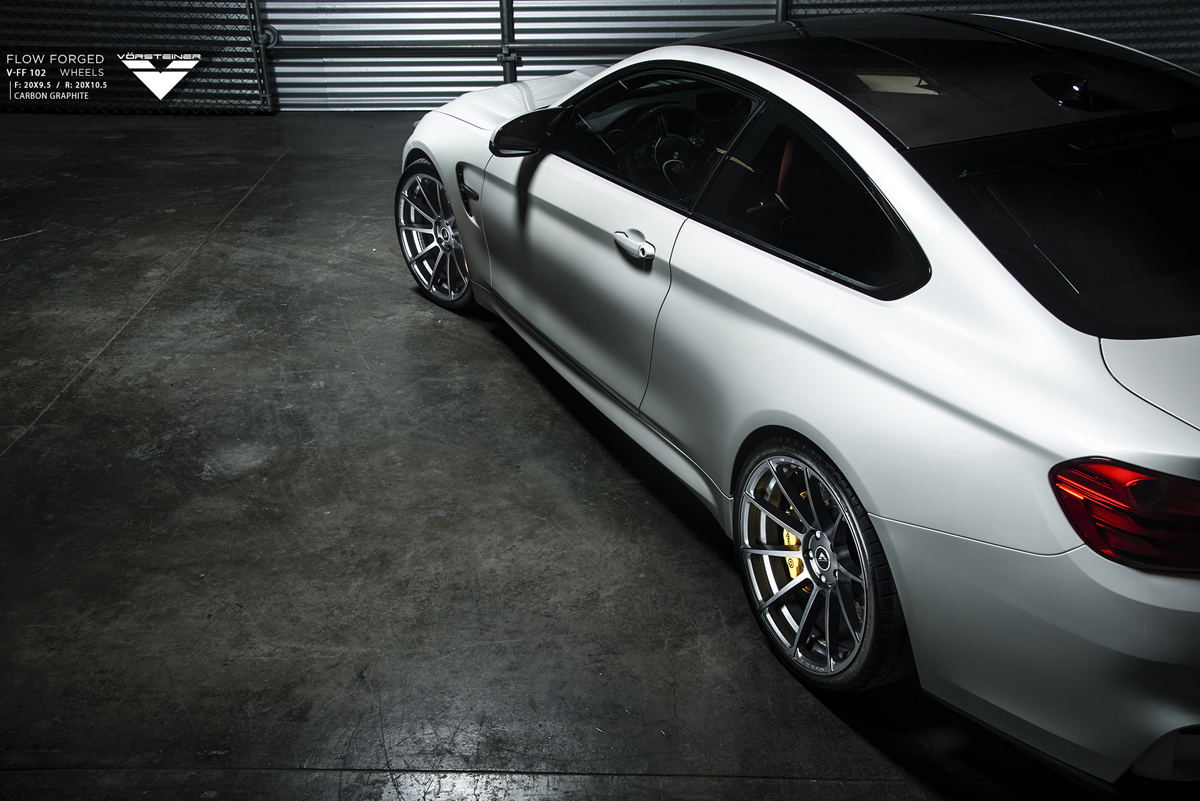2016 BMW M4 photo