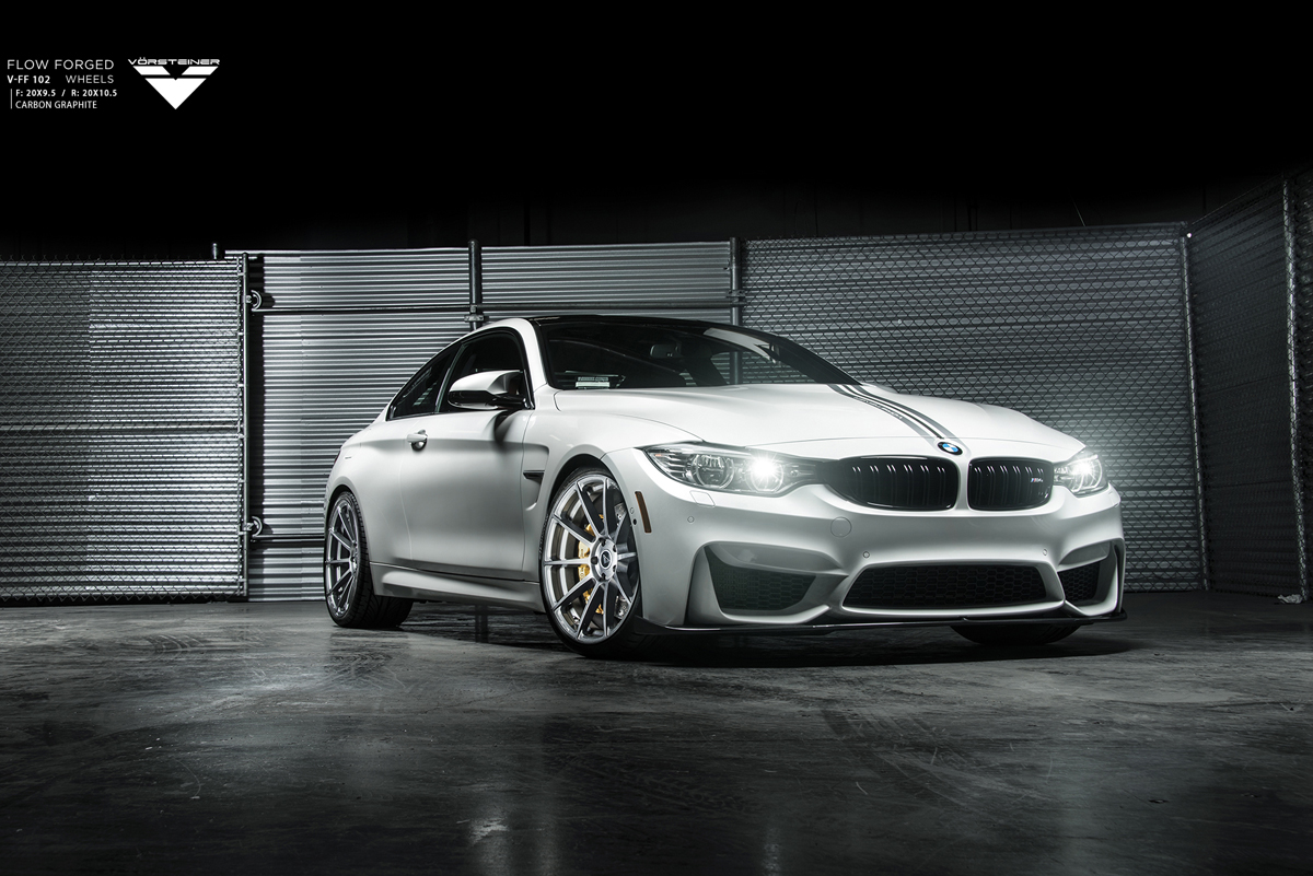 2016 BMW M4 photo