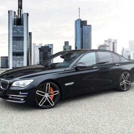 2015 BMW 760