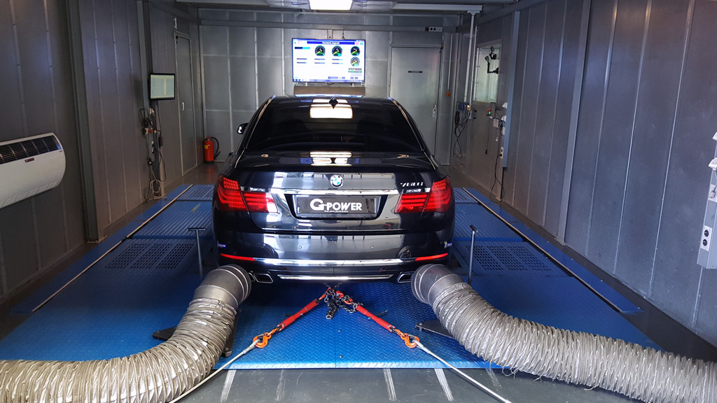 2015 BMW 760 photo