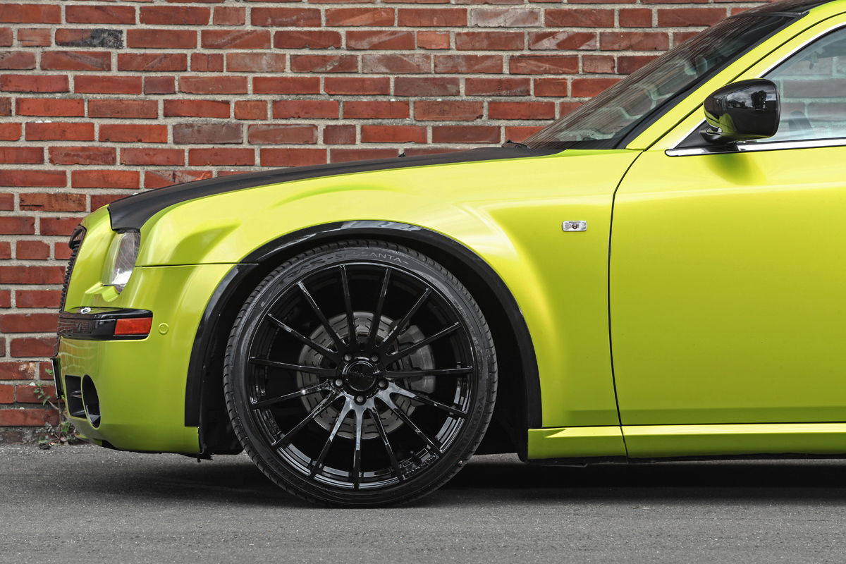 2013 Chrysler 300 photo