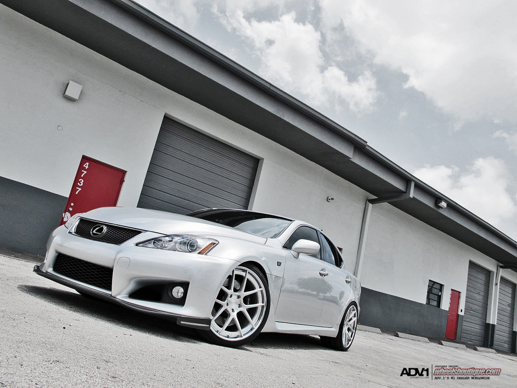 2014 Lexus IS-F photo