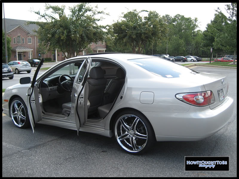 2004 Lexus  ES 330 photo