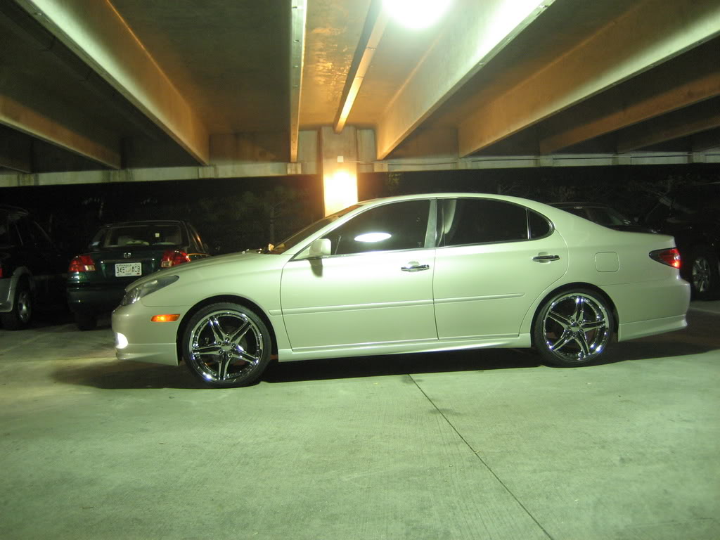 2004 Lexus  ES 330 photo
