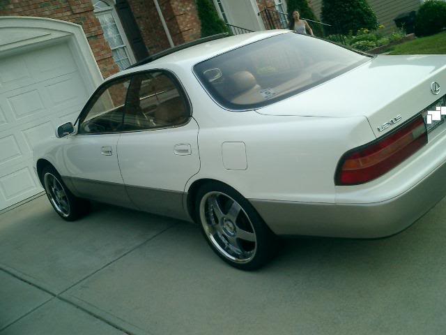 2000 Lexus ES 300 photo