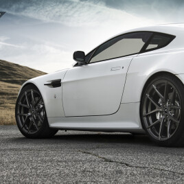 2015 Aston Martin V8 Vantage