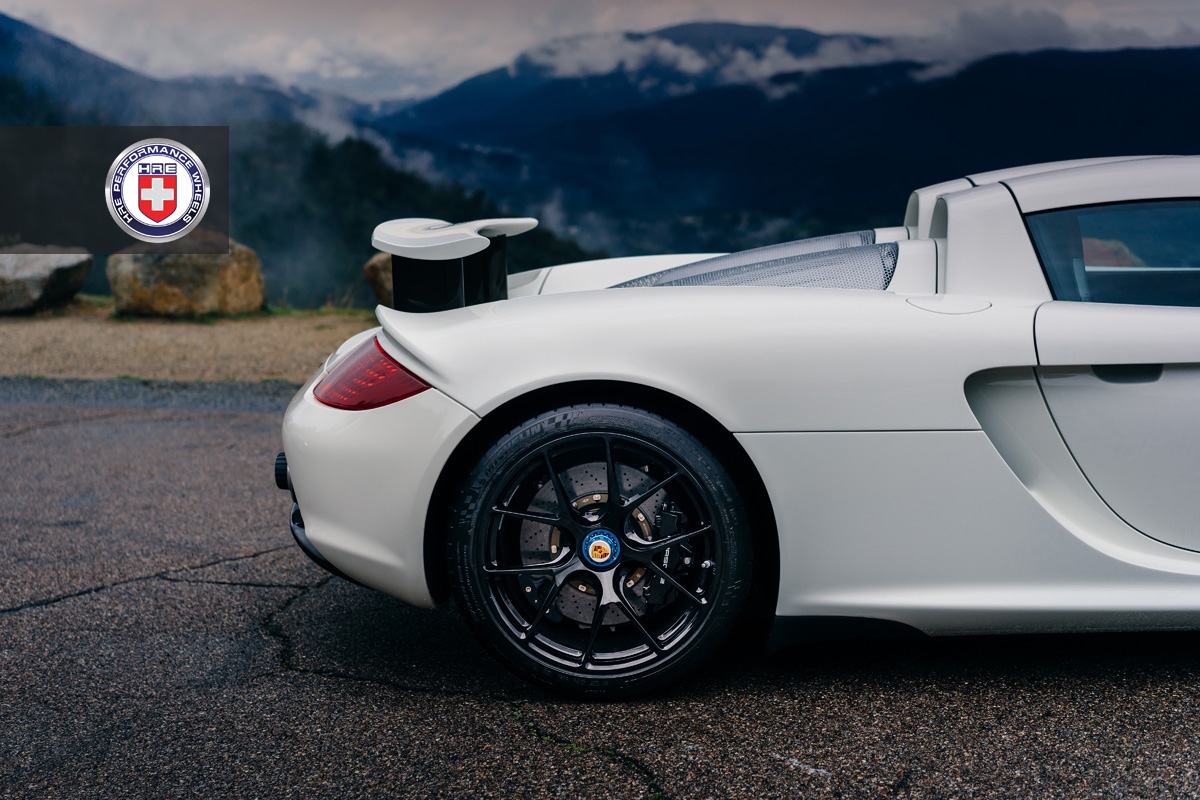 2005 Porsche  Carrera GT photo