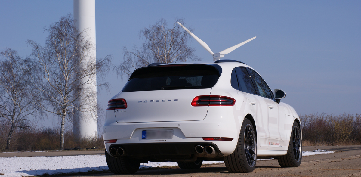 2016 Porsche Macan photo