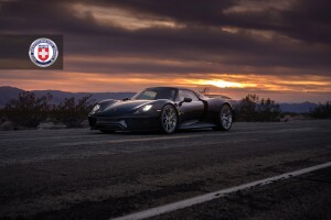 2015 Porsche 918 Spyder