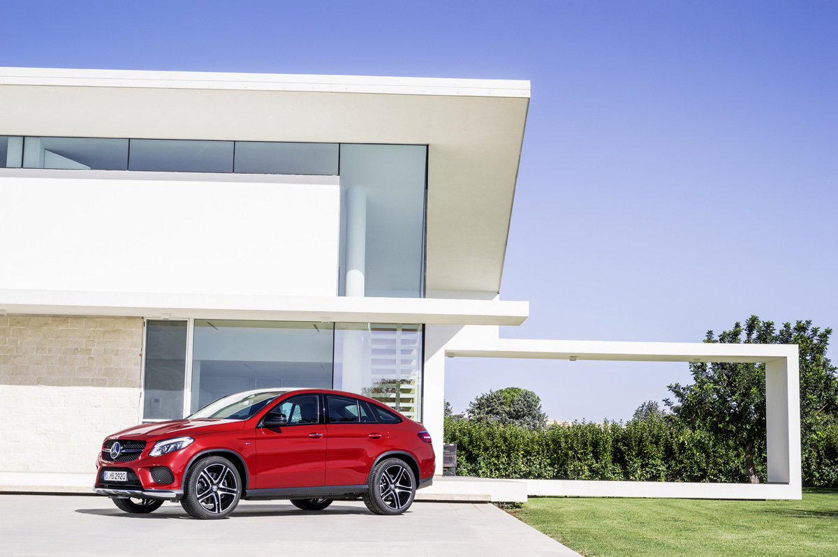 2016 Mercedes-Benz AMG GLE photo