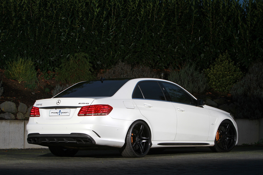 2016 Mercedes-Benz AMG E photo