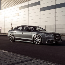 2016 Audi S8