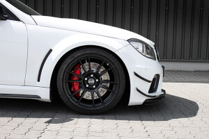 2017 Mercedes-Benz AMG C