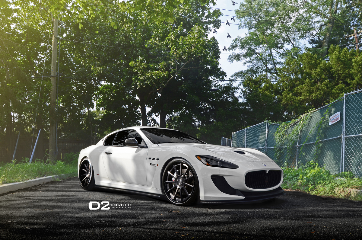 2015 Maserati GranTurismo photo