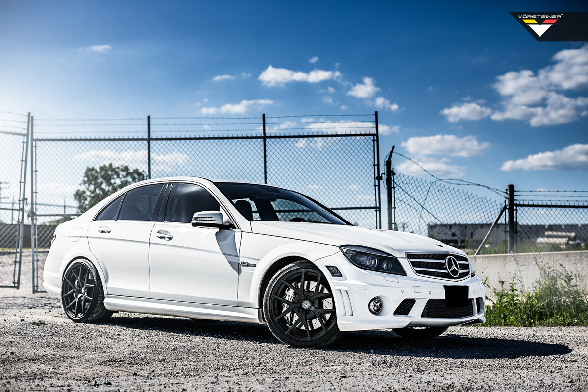 2017 Mercedes-Benz AMG C photo