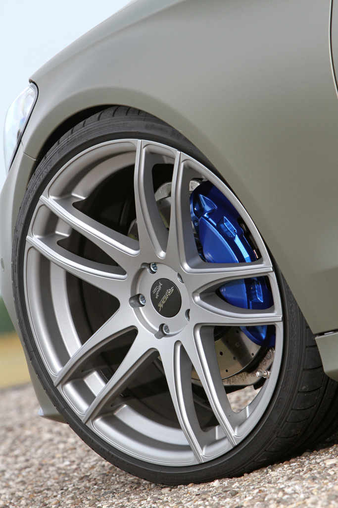 2015 Mercedes-Benz C-Class photo
