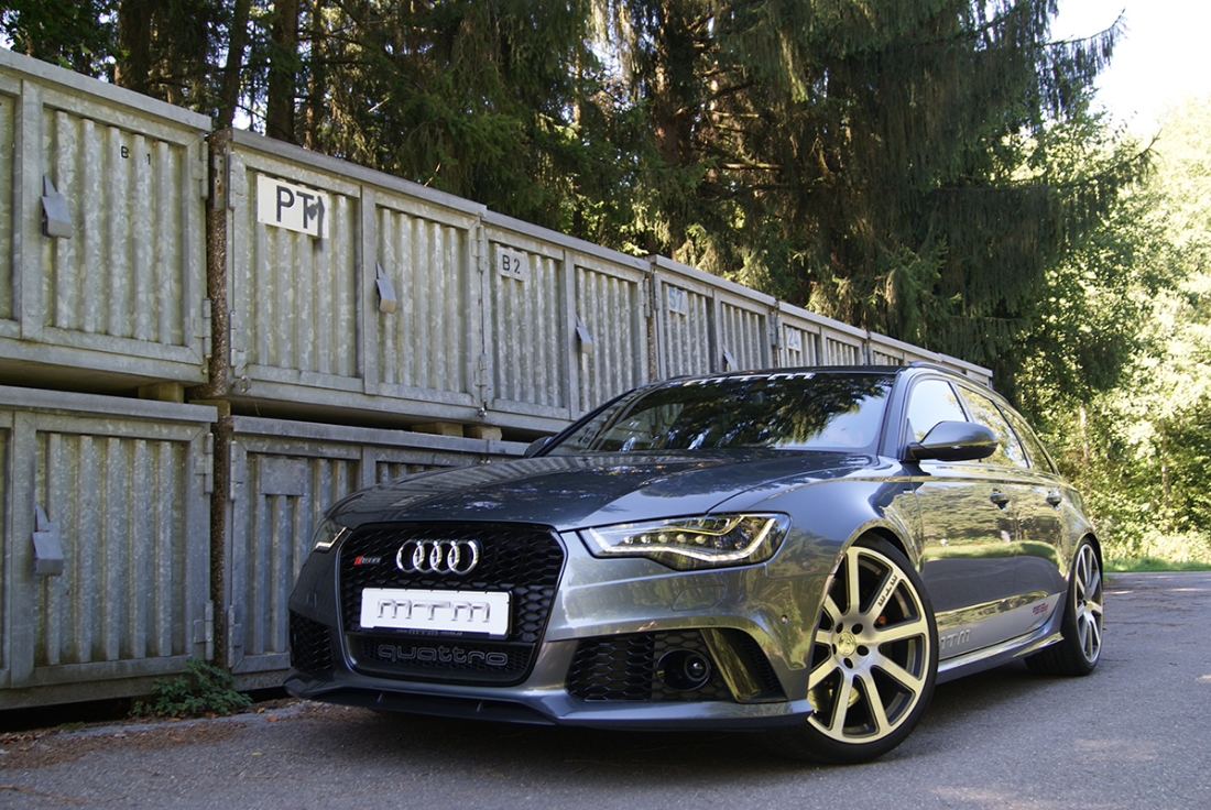 2003 Audi RS6 photo