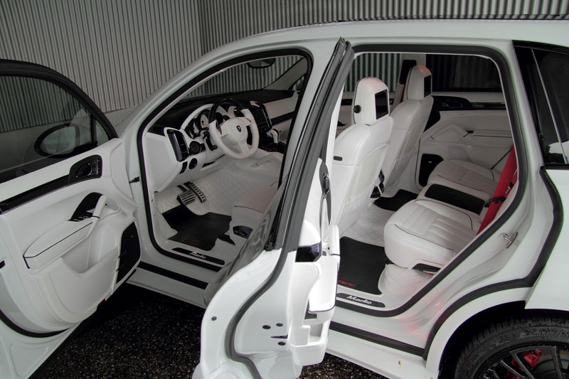 2015 Porsche Cayenne photo