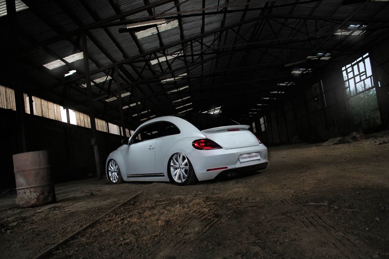 2014 Volkswagen Beetle photo