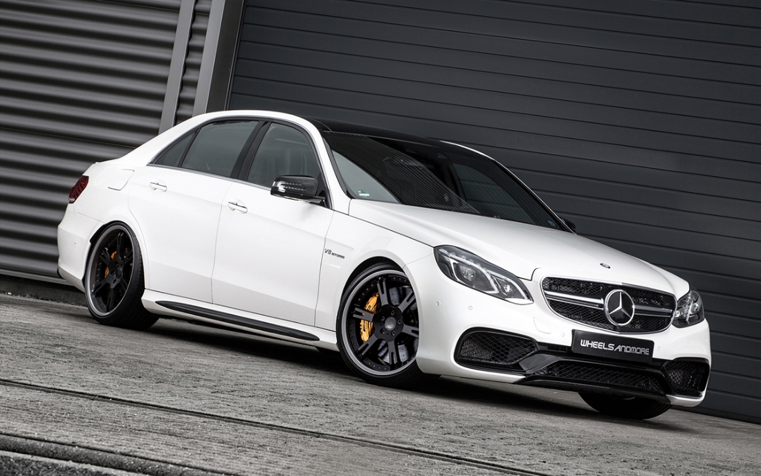 2016 Mercedes-Benz AMG E photo