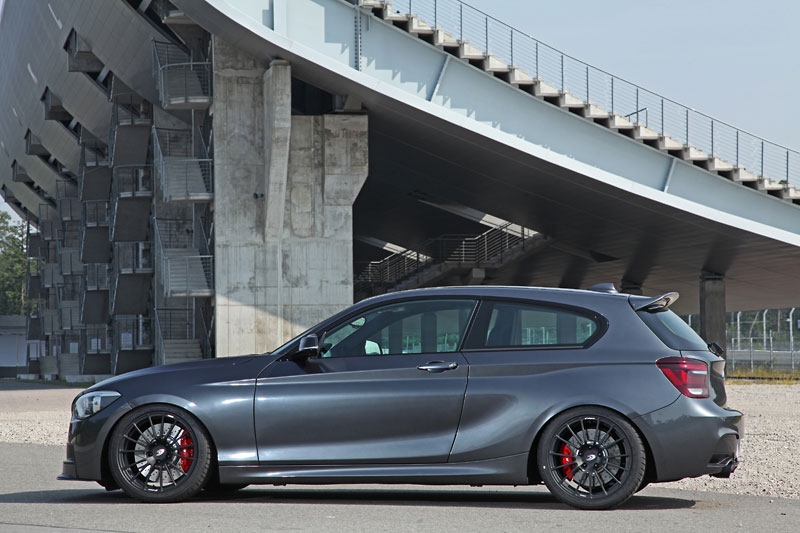 2013 BMW  135 photo