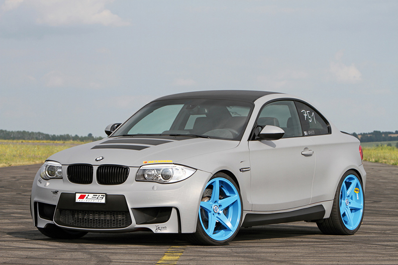 2011 BMW 1 Series M photo