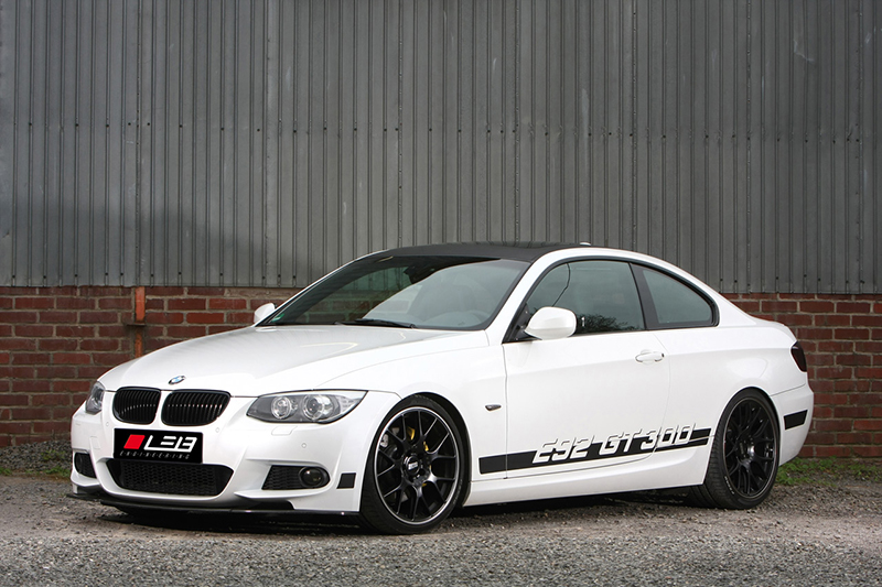 2006 BMW 325 photo