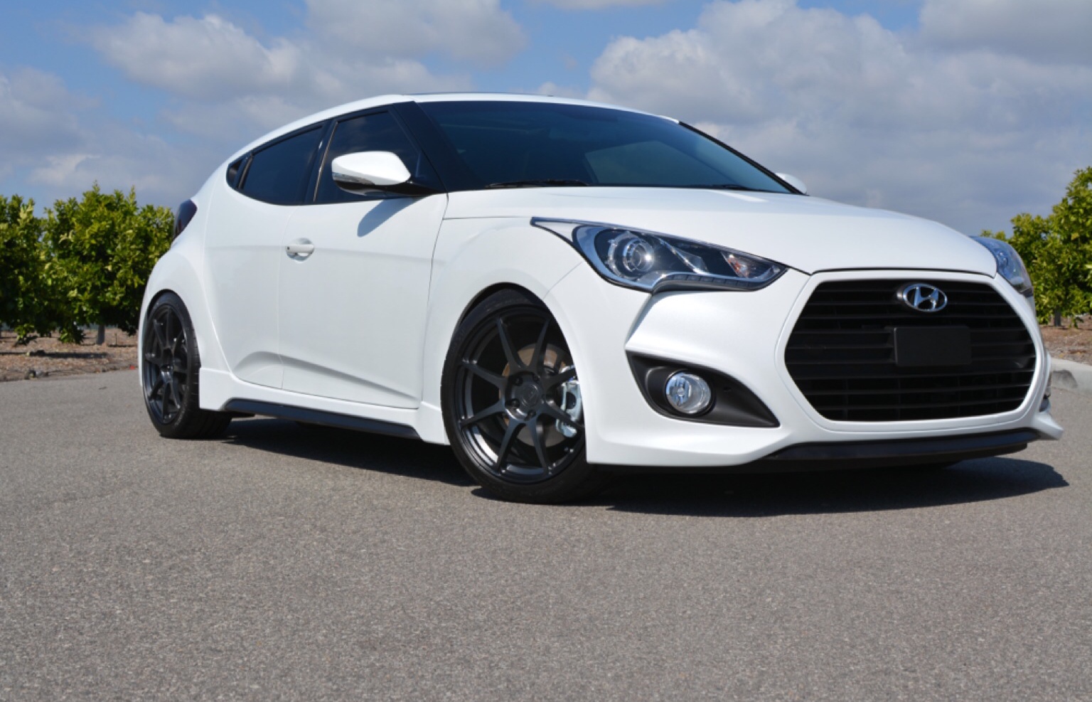 2013 Hyundai Veloster photo