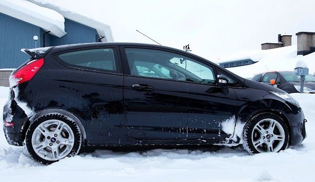 2013 Ford Fiesta photo
