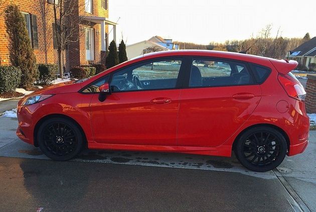 2014 Ford Fiesta photo