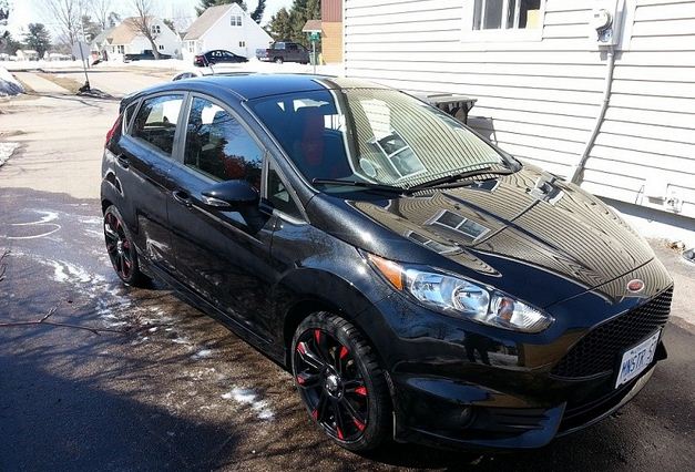 2014 Ford Fiesta photo