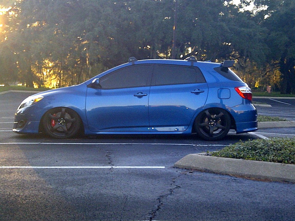 2010 Toyota Matrix photo