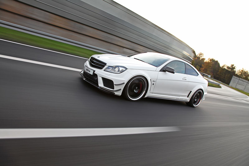 2017 Mercedes-Benz AMG C photo