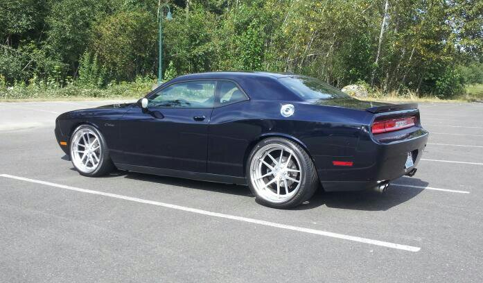 2009 Dodge Challenger photo