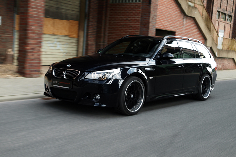 2009 BMW M5 photo