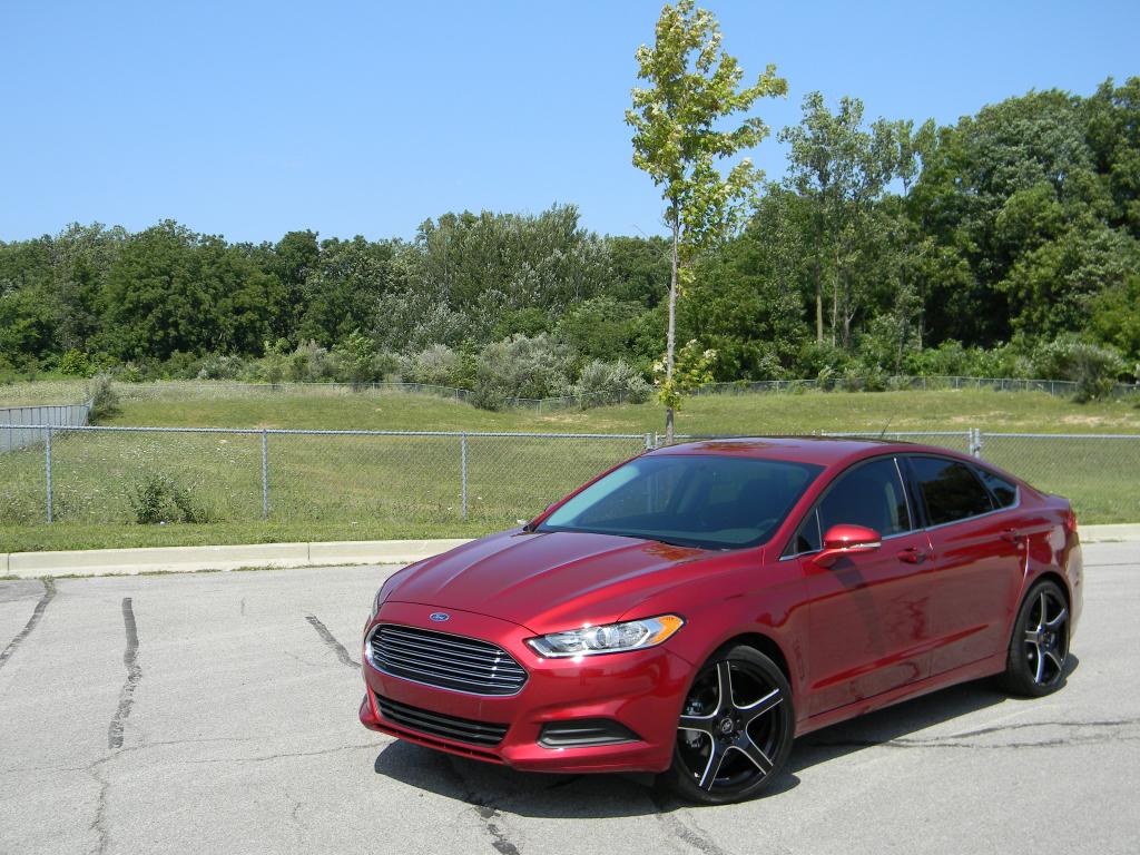 2014 Ford Fusion photo