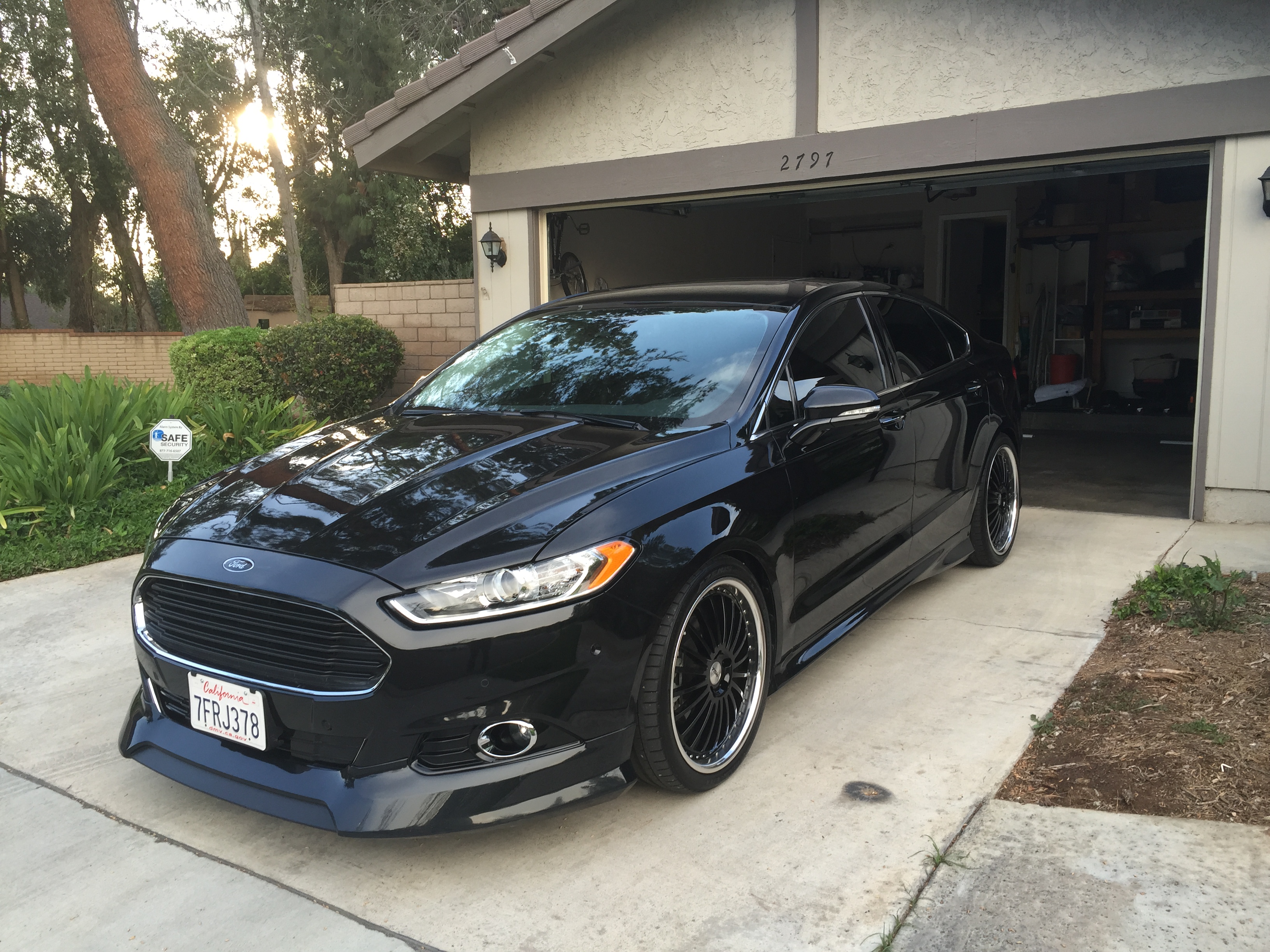 2014 Ford Fusion photo