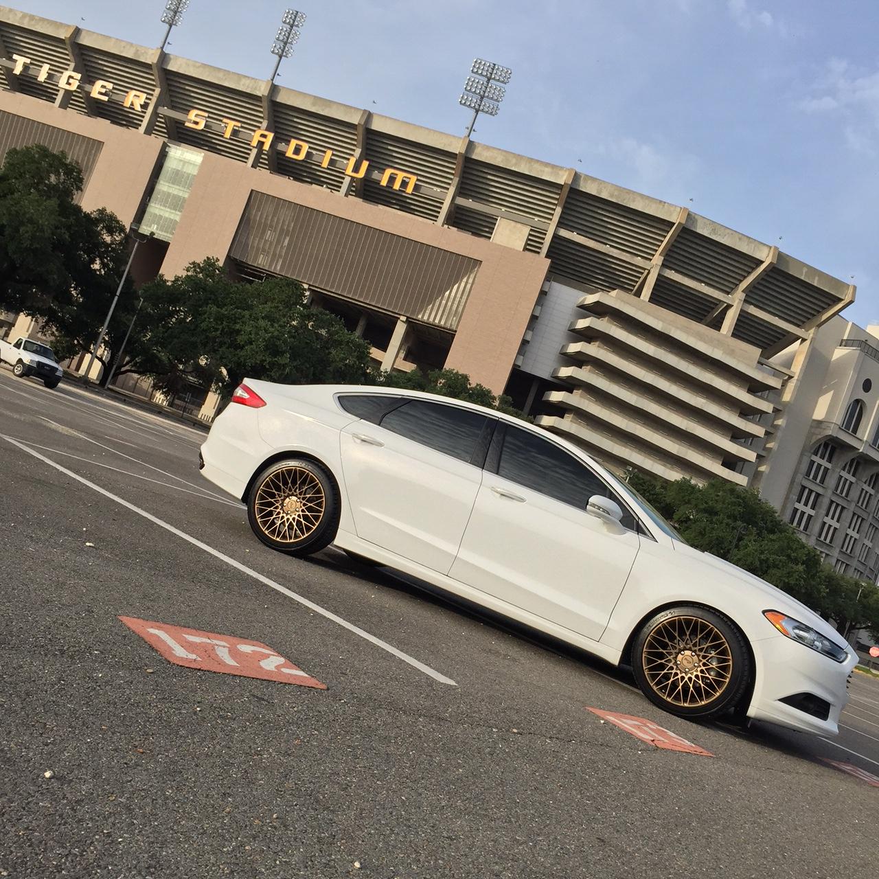 2014 Ford Fusion photo