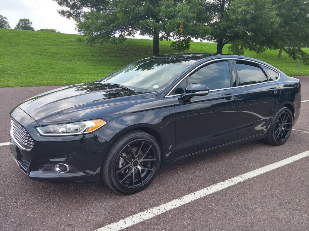 2014 Ford Fusion photo