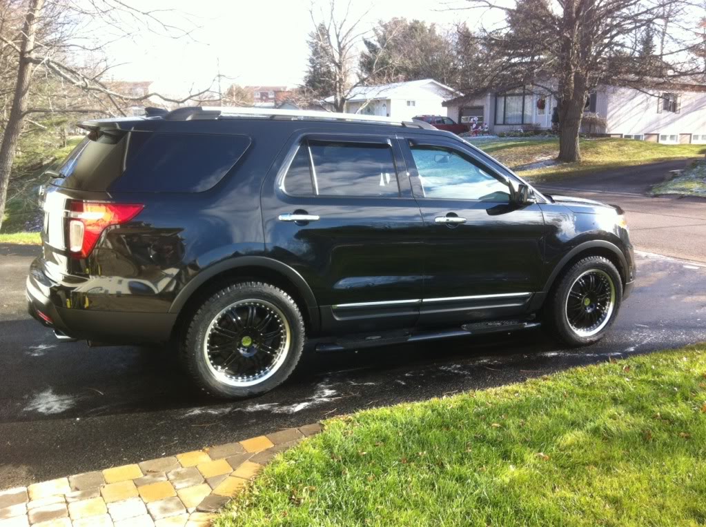 2013 Ford Explorer photo