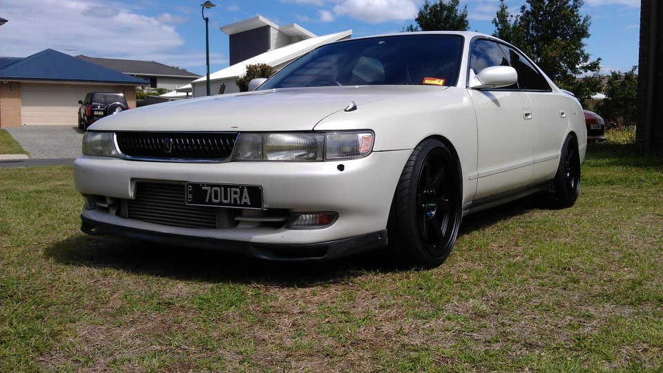 1994 Toyota Chaser photo