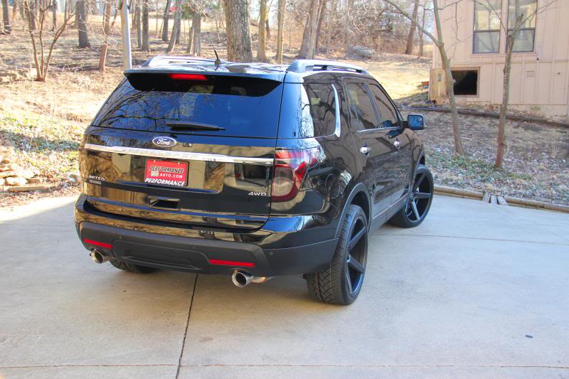 2013 Ford Explorer photo