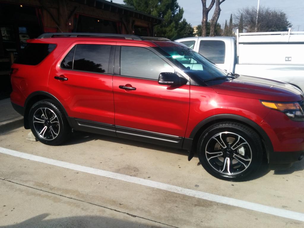 2014 Ford Explorer photo