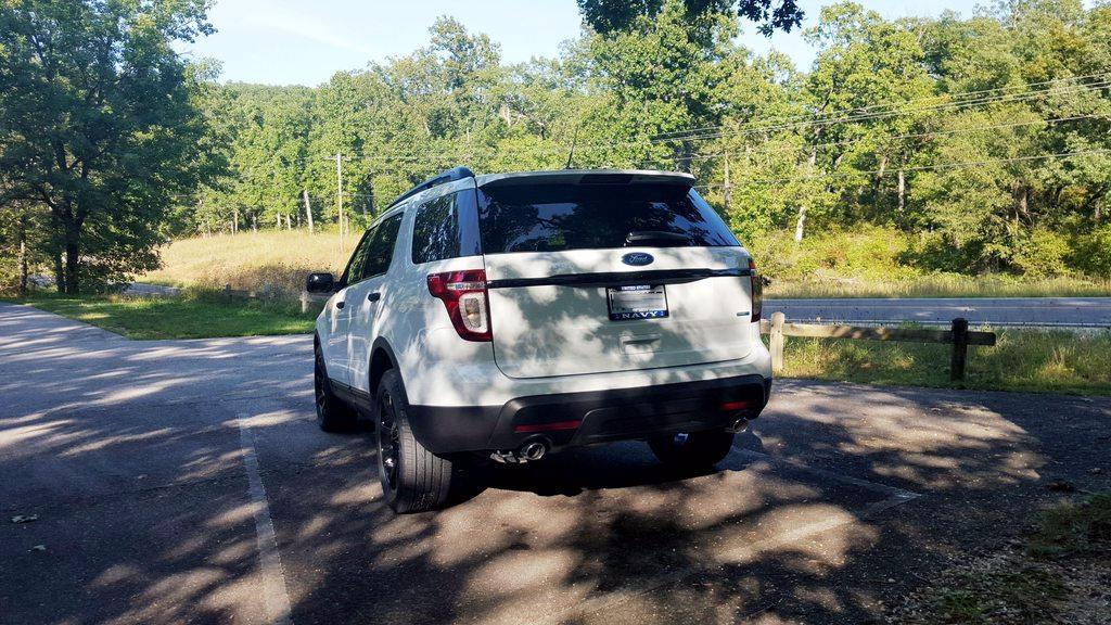 2013 Ford Explorer photo