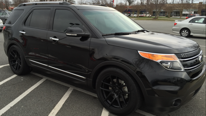 2014 Ford Explorer photo