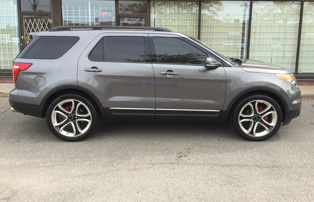 2014 Ford Explorer photo