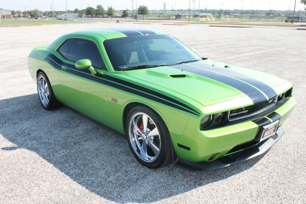 2012 Dodge Challenger photo