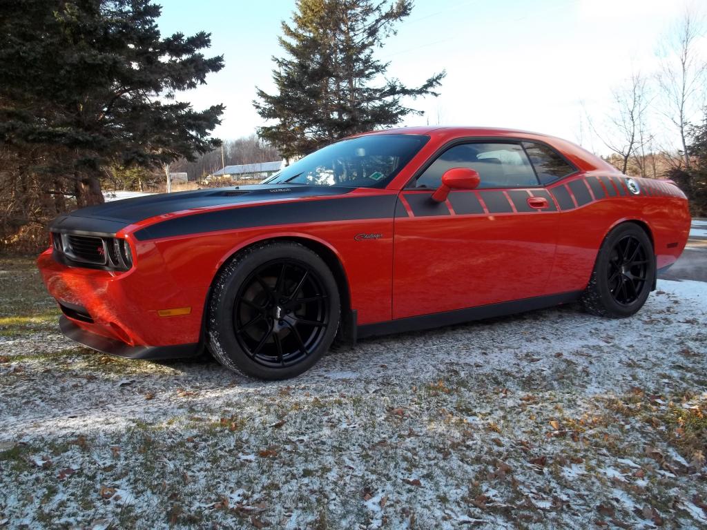 2012 Dodge Challenger photo